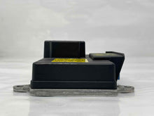 Load image into Gallery viewer, Air Bag computer Volvo S40 V50 2004 04 2005 05 2006 06 2007 07 - NW39035

