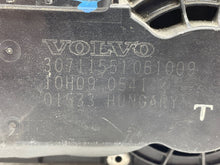 Load image into Gallery viewer, THROTTLE BODY Volvo S40 V70 2004 04 05 06 07 08 - NW178742
