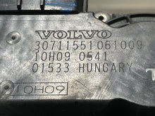 Load image into Gallery viewer, THROTTLE BODY Volvo S40 V70 2004 04 05 06 07 08 - NW178742
