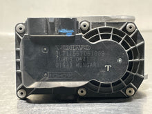 Load image into Gallery viewer, THROTTLE BODY Volvo S40 V70 2004 04 05 06 07 08 - NW178742
