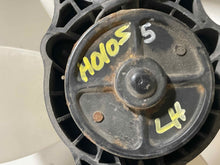 Load image into Gallery viewer, RADIATOR FAN ASSEMBLY Toyota Rav 4 1996 96 97 98 99 00 - NW64645
