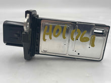 Load image into Gallery viewer, Mass Air Flow Sensor Meter MAF Crown Victoria E150 Van E250 04-14 - NW4532
