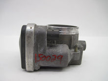 Load image into Gallery viewer, THROTTLE BODY BMW 320I 325I 525I X3 Z3 Z4 01 02 03 - 06 - 755119
