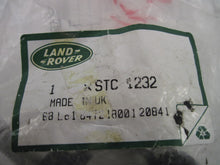 Load image into Gallery viewer, HEADLIGHT LAMP ASSEMBLY Land Rover Disco II 1999 99 - 757177
