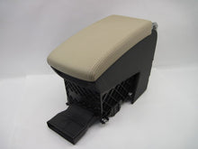 Load image into Gallery viewer, CONSOLE LID Volkswagen CC 2013 13 - 757697
