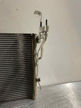 Load image into Gallery viewer, AC CONDENSOR HYUNDAI SANTA FE 2001 02 03 04 05 06 - NW43804
