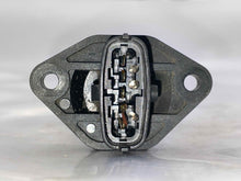 Load image into Gallery viewer, Mass Air Flow Sensor Meter MAF Santa Fe Sonata Magentis Optima 01-06 - NW5045
