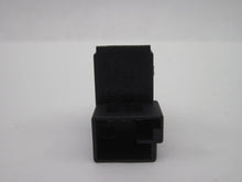 Load image into Gallery viewer, FUEL DOOR SWITCH VOLKSWAGEN PASSAT 2001 01 2002 02 03 04 05 - 758454
