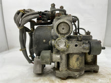 Load image into Gallery viewer, ABS PUMP Lexus LS400 1993 93 1994 94 - NW1788
