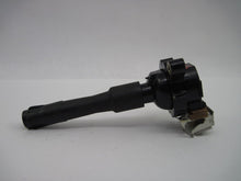 Load image into Gallery viewer, IGNITION COIL BMW 320i 850i M5 X5 Z3 Z8 1995 95 96 - 03 - 762054
