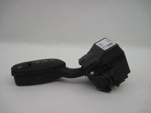 Load image into Gallery viewer, TURN SIGNAL SWITCH BMW M6 525i 530i 650i 2006 06 2007 07 08 09 10 - 762273
