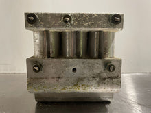 Load image into Gallery viewer, ABS PUMP VOLVO 740 90 940 960 1992 92 93 94 95 96 97 - NW2830

