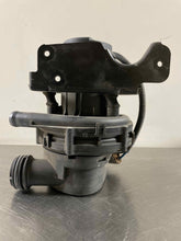 Load image into Gallery viewer, AIR INJECTION PUMP SMOG Volvo 960 1995 95 1996 96 1997 97 - NW8310
