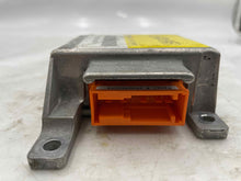 Load image into Gallery viewer, AIR BAG COMPUTER Land Rover Discovery 99 00 01 02 03 04 - NW36950
