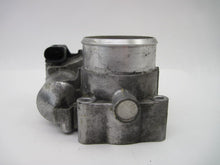 Load image into Gallery viewer, THROTTLE BODY AUDI A4 PASSAT 00 01 02 03 - 05 1.8 TURBO - 764721
