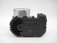 Load image into Gallery viewer, THROTTLE BODY AUDI A4 PASSAT 00 01 02 03 - 05 1.8 TURBO - 764721
