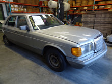 Load image into Gallery viewer, GRILL Mercedes 300d 380se 380sel 1981 81 82 83 84 85 - NW98580
