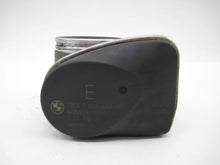 Load image into Gallery viewer, THROTTLE BODY BMW 320I 325I 525I X3 Z3 Z4 01 02 03 - 06 - 767426
