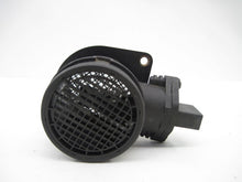 Load image into Gallery viewer, Mass Air Flow Sensor Meter MAF A4 TT Beetle Golf Golf Cabriolet 00-07 - 767956
