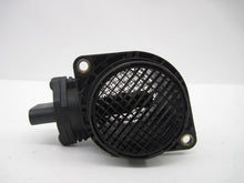 Load image into Gallery viewer, Mass Air Flow Sensor Meter MAF A4 TT Beetle Golf Golf Cabriolet 00-07 - 767956

