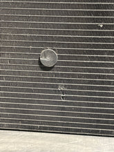 Load image into Gallery viewer, AC CONDENSER ML320 ML500 ML430 2000 00 01 02 03 04 05 - NW44023
