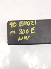 Load image into Gallery viewer, ECU ECM COMPUTER Mercedes 300E 300CE 300TE 1988 88 1989 89 90 91 92 93 - NW61688
