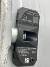 Load image into Gallery viewer, WHEEL RIM R320 R350 R500 R63 2007 07 17x7 - NW200616
