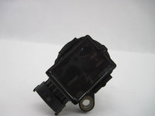 Load image into Gallery viewer, IGNITION COIL Volvo S60 V70 C70 S70 XC90 99 00 01 - 08 - 768860
