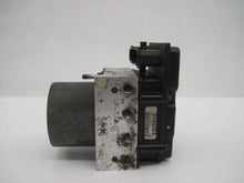 Load image into Gallery viewer, ABS PUMP Saab 9-2X Impreza 2005 05 manual - 769836

