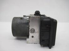 Load image into Gallery viewer, ABS PUMP Saab 9-2X Impreza 2005 05 manual - 769836
