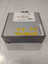 Load image into Gallery viewer, Radio  AUDI A4 2004 - NW7347
