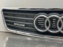Load image into Gallery viewer, GRILLE Audi A6 2000 00 2001 01 2.7L 2.8L Upper - NW98026
