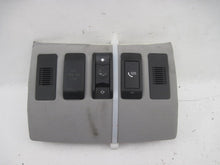 Load image into Gallery viewer, Console BMW 525i 2006 06 - 775346
