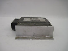 Load image into Gallery viewer, TRANSFER CASE COMPUTER Range Rover 97 98 99 00 01 02 - 775939
