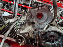 Load image into Gallery viewer, TRANSFER CASE LAND ROVER DISCOVERY 1999 99 00 01 02 - NW177043
