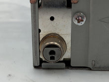 Load image into Gallery viewer, Radio  SAAB 9-5 2004 - NW139595
