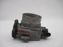 Load image into Gallery viewer, THROTTLE BODY Volvo S40 V40 2000 00 2001 01 02 03 04 - 778019
