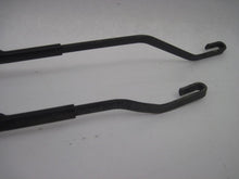 Load image into Gallery viewer, WIPER ARMS PAIR Nissan Altima 2005 05 - 778095
