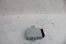 Load image into Gallery viewer, TIRE PRESSURE MONITOR COMPUTER Audi A6 S6 2005 05 06 07 08 09 10 11 - 778616
