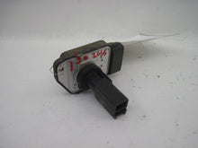 Load image into Gallery viewer, Mass Air Flow Sensor Meter MAF Sequoia Tundra 00 01 02 03 04 - 779731
