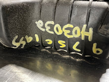 Load image into Gallery viewer, RADIATOR Mercedes S320 1994 94 95 96 97 98 99 - NW132427
