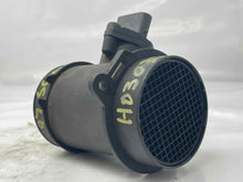 Load image into Gallery viewer, Mass Air Flow Sensor Meter MAF C230 C250D C280 C36 E300d E320 E420 97-99 - NW5355
