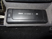 Load image into Gallery viewer, CD CHANGER BMW 740i 750i 1999 99 00 01 - NW136693
