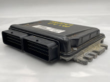 Load image into Gallery viewer, ECU ECM COMPUTER Volvo S40 V40 2004 04 - NW62980
