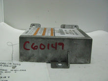 Load image into Gallery viewer, AIR BAG COMPUTER MAZDA MILLENIA 1995 96 97 98 - 7817
