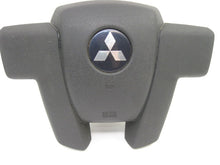 Load image into Gallery viewer, Air Bag Mitsubishi Endeavor 2004 04 - 782294
