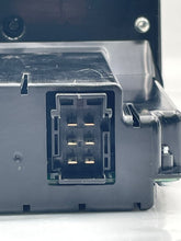 Load image into Gallery viewer, AC HEATER TEMP CONTROL Saab 9-5 2006 06 - NW101264
