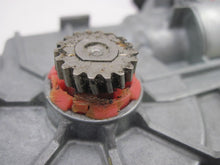 Load image into Gallery viewer, ROOF MOTOR Audi A6 2005 50 - 782684
