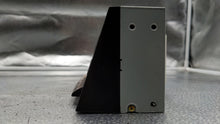 Load image into Gallery viewer, Info-Gps Screen  ISUZU AXIOM 2002 - NW105373
