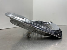Load image into Gallery viewer, Grille Jaguar XJ12 1976 - NW98490
